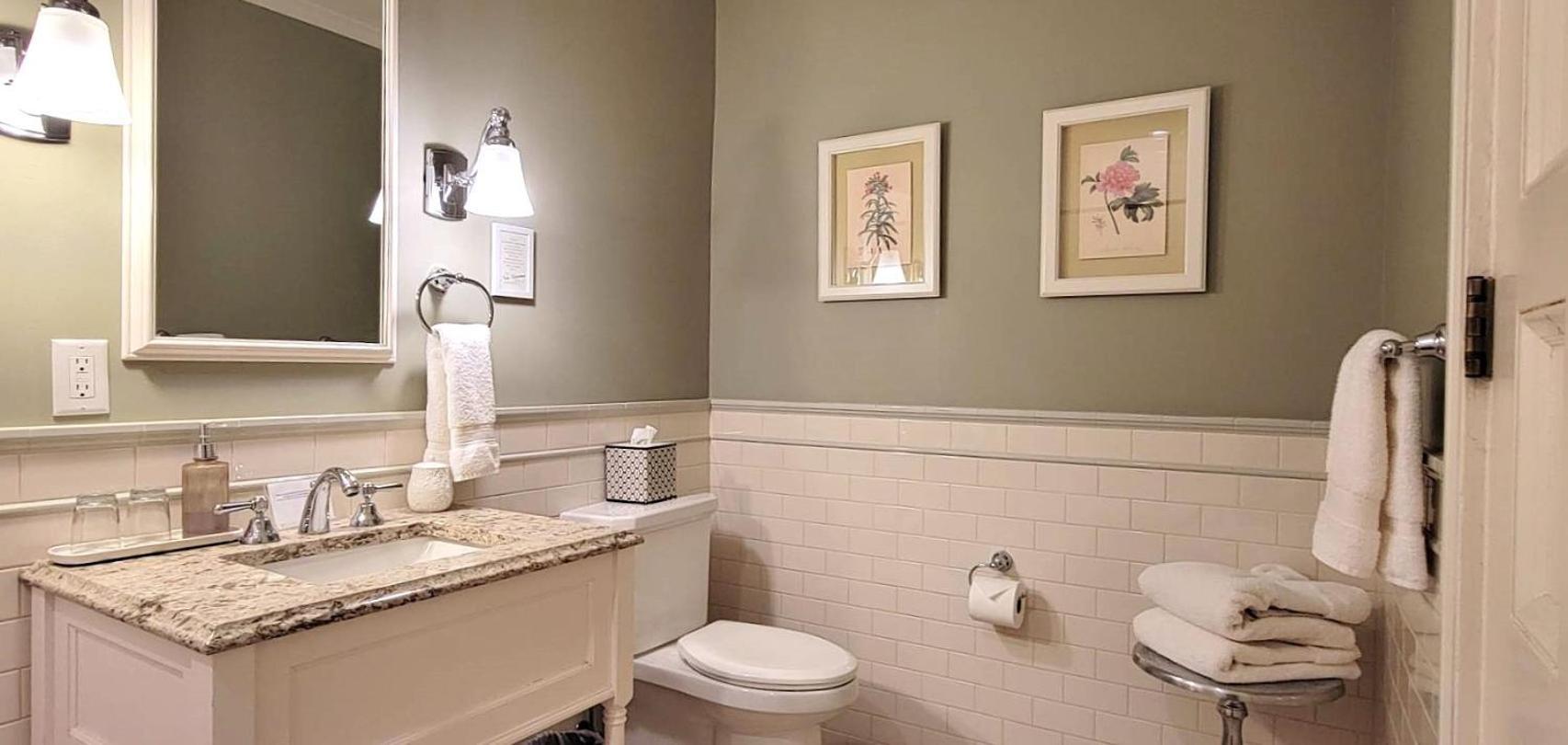 The New Victorian Mansion Bed & Breakfast Saint Paul Exteriér fotografie