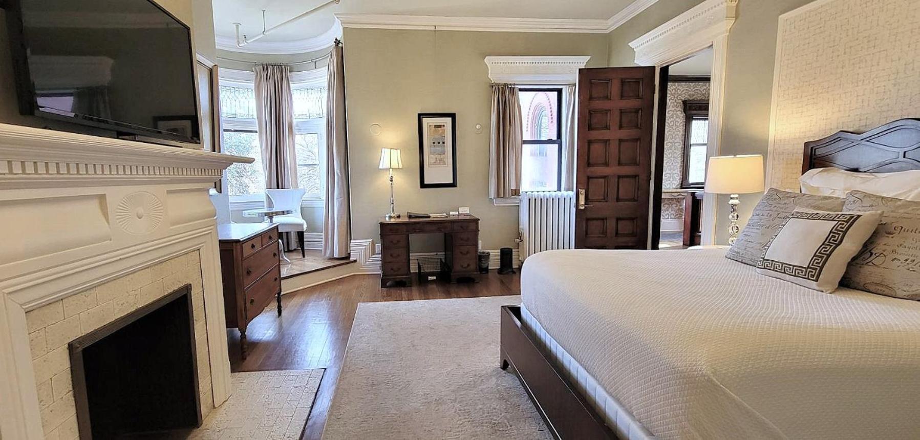The New Victorian Mansion Bed & Breakfast Saint Paul Exteriér fotografie